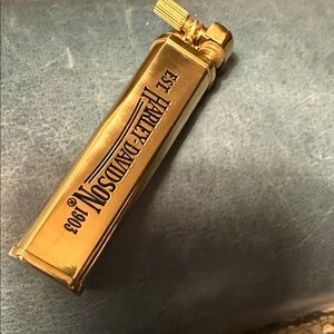 Harley-Davidson Gold Collectible money clip and Lighter